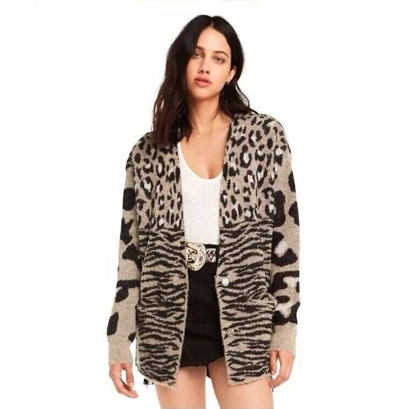 Wildfox Avani Leopard Oversized Cardigan SMALL Sweater Mohair Animal Print EUC - Picture 1 of 8